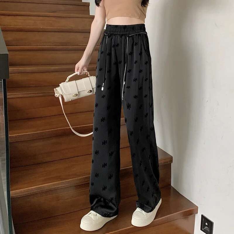 2025 new letter fashion wide version designer women's new high waisted hanging casual straight leg pants trendy pants2