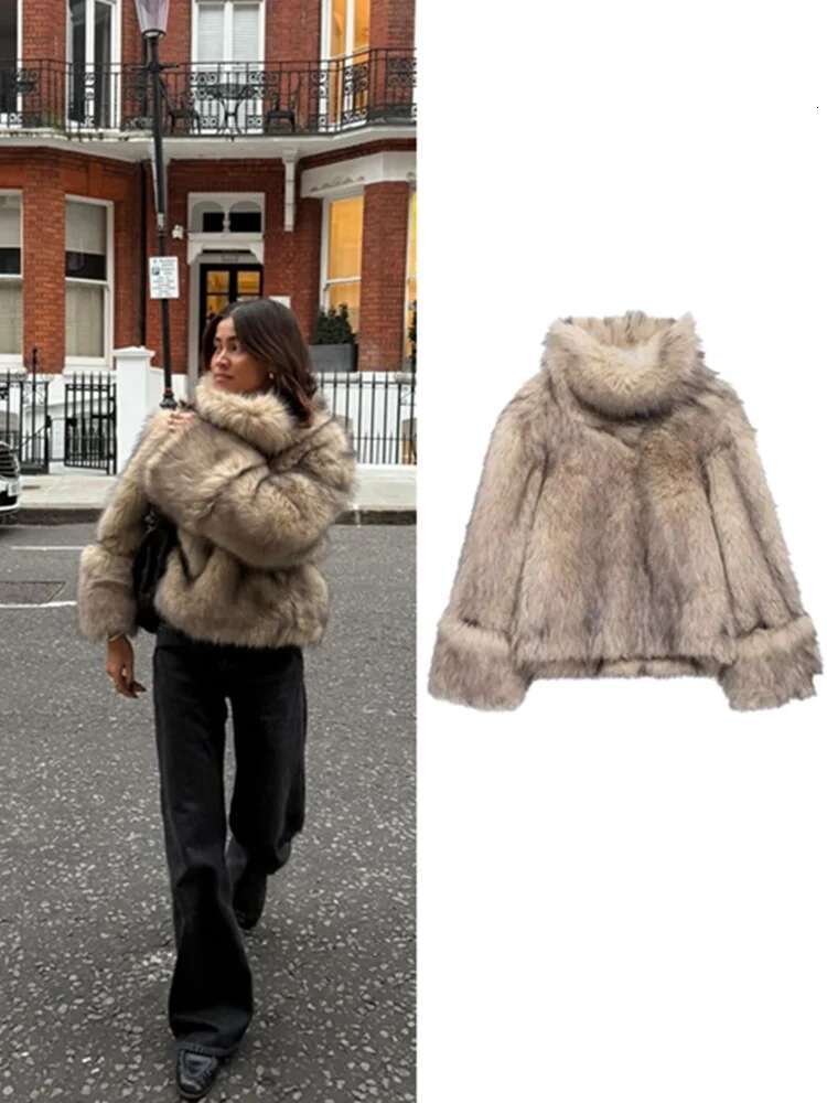 New Gradient Fluffy Fur Coats Women Turtleneck Long Sleeve Straight Outerwear Female 2024 Winter Thick Warm Short Jackets