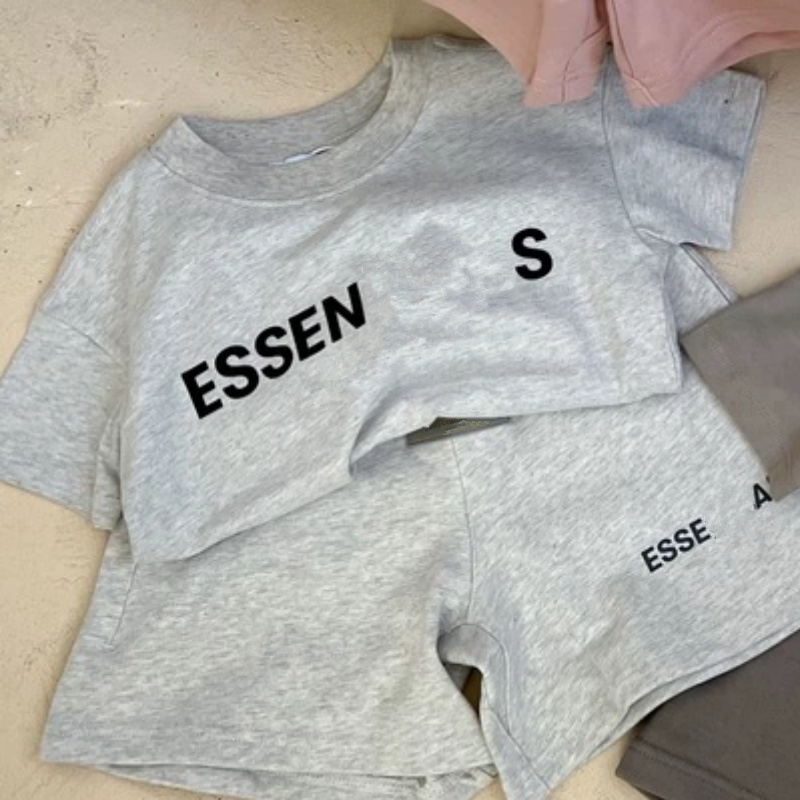 Sets 2026 Sets Kids Clothing Summer Clothing Designer Boy Outfits Breathable Short Sleeve Shirt Shorts Set For Boys And Girls Free Shipping