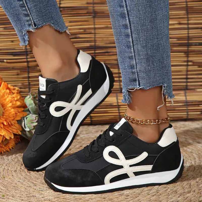 2024 New Trend Round Deep Mouth Walking Shoes Light Versatile Breathable Cross Lace Casual Sports Shoes Zapatos De Mujer Z250411