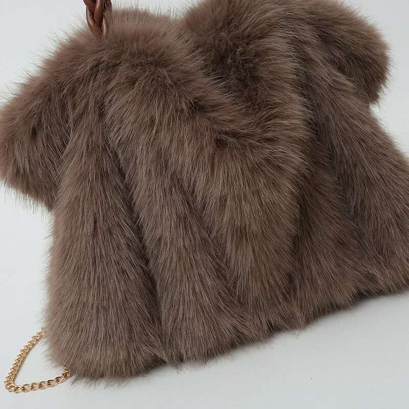 Large Capacity Solid Color Faux Fur Tote Fashion Pleated Design Women's Winter Plush Shoulder Fluffy Soft Shopper Bag Female