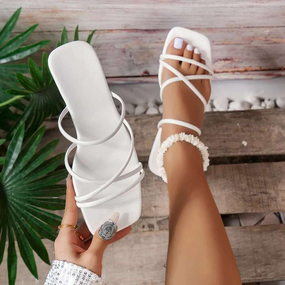 sandals 2025 Women Summer White Flat casual Bridal Wedding Shoes Strap Beach Sandals Roman Slipper