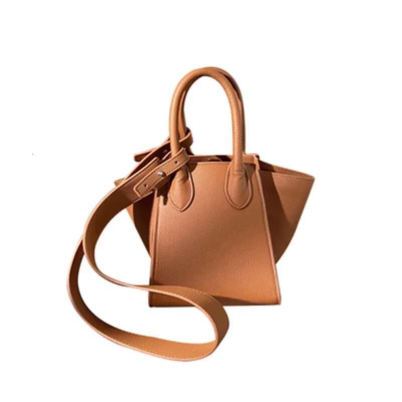 Women's Genuine Leather Bucket Bag Spring Summer 2023 Versatile Niche High-End Feel Delicate Handheld Crossbody Vegetable Basket