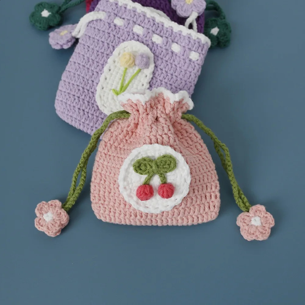 Sweet HandWoven Coin Bag Knitted Wool Crochet Mini Change Pocket Finished Children Cute Convenient 250227