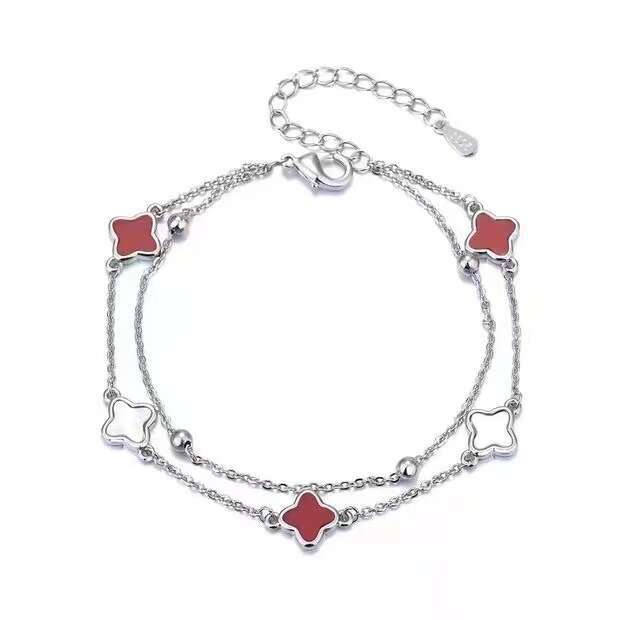 designer Clover double-layer girls, five wer bracelet for girlfriends, light jewelry, Instagram niche design, 2024