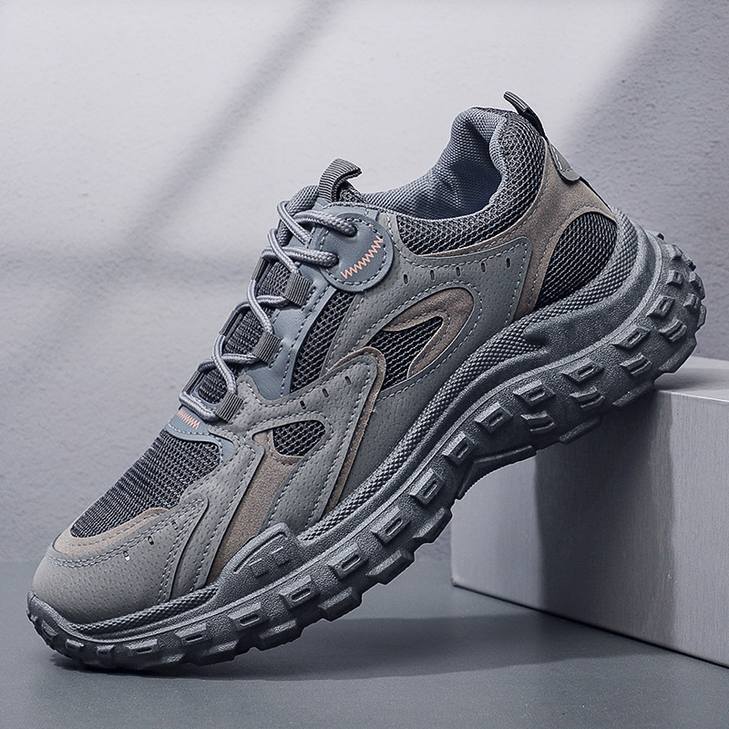 Spring And Autumn Men's Labor Protection Construction Site Boots Outdoor Men's New Breathable Mesh Design Anti Slip And Wear Resistant Sport