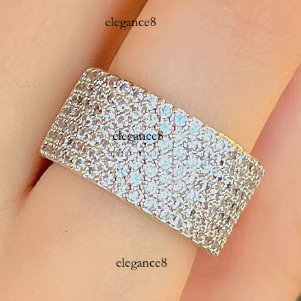 Grass Stone Exquisite Shining Simulated Silica Broadband Wedding Engagement Silver Plated Zircon Ring Jewelry Women