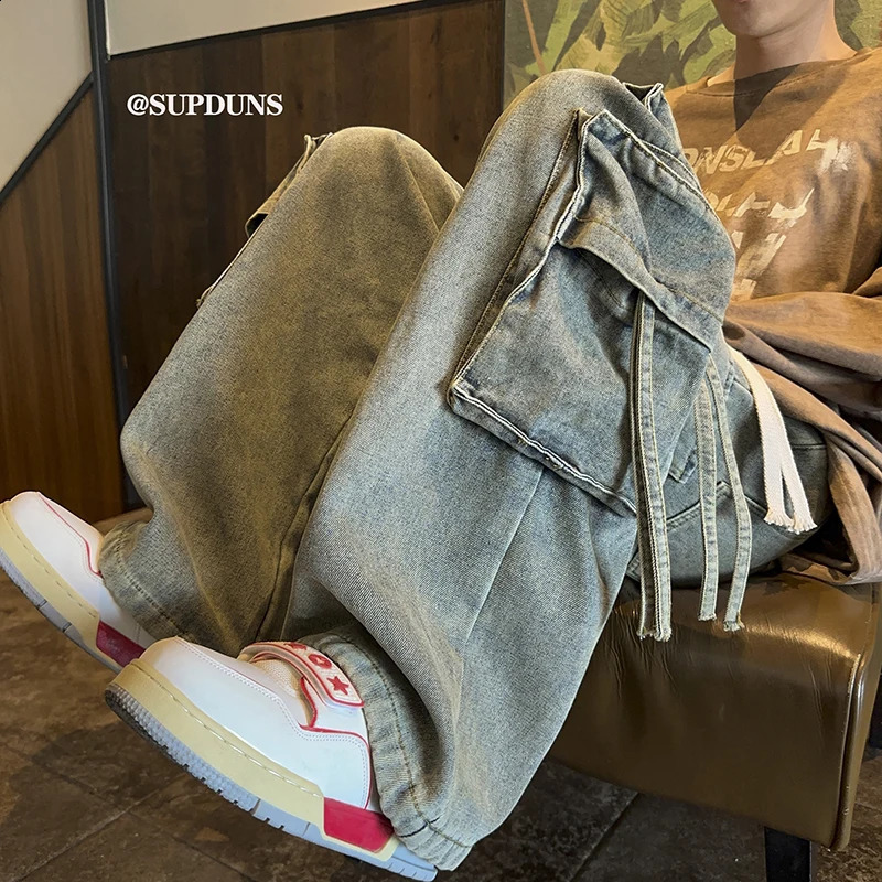 Mens Jeans Hip-hop Fashion Wide-leg Denim Pants Retro Baggy Trousers High Street Multi-pocket Jeans Male Streetwear 250226