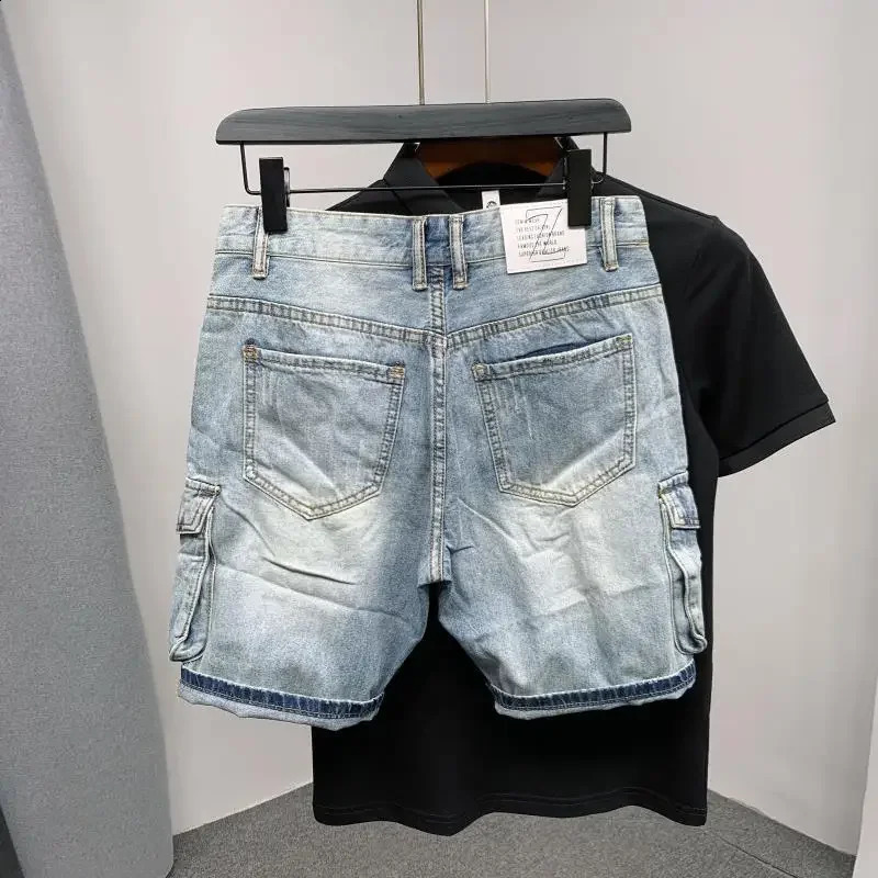 Mens Short Jeans Pants with Text Graphic in Original Male Denim Shorts er Xxxl Thin Trend 2024 Y2k Fashion Buttons Xl 250228