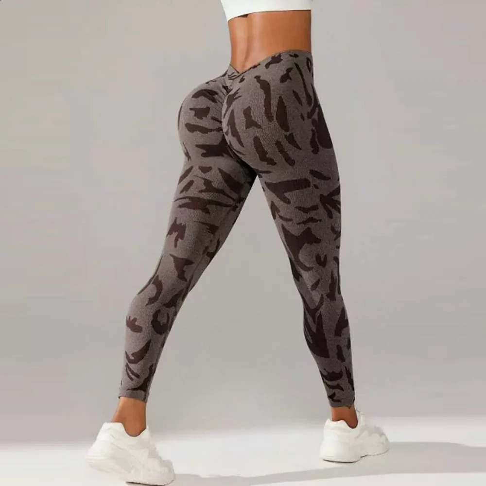 Women Camouflage V Back Gym Leggings Butt Lifting Fitness Athletic Workout Scrunch Leggings Exercise Yoga Pants Sports Tights 250225