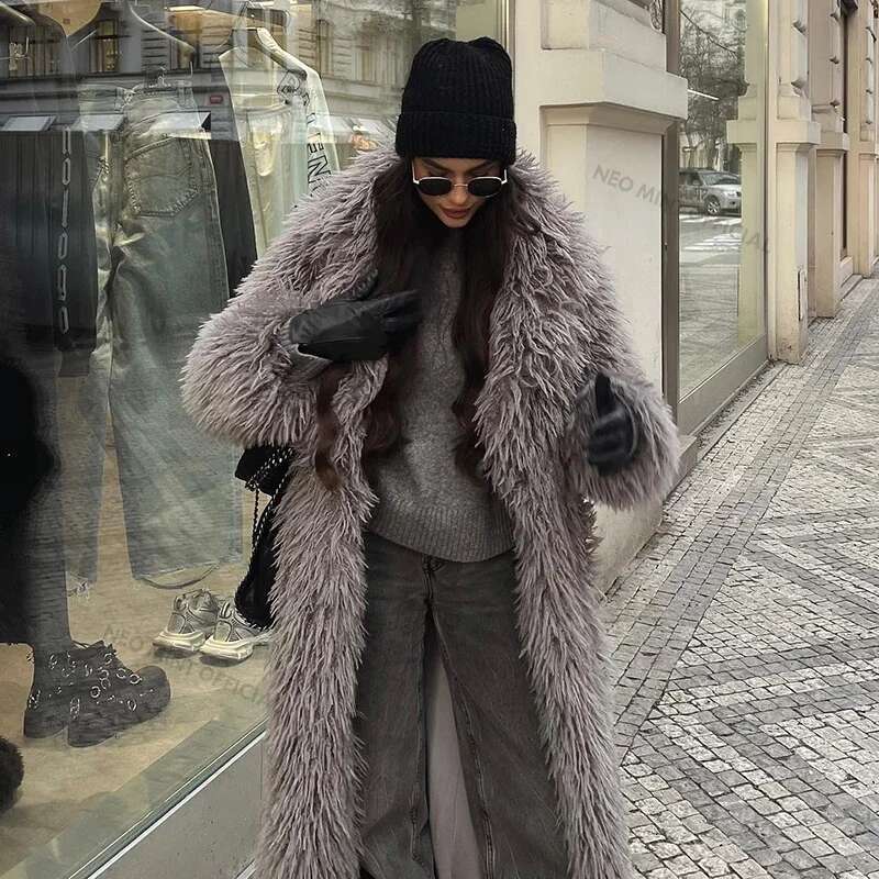 Neo Mint Extra Long Lamb Teddy Coat Women 2024 Winter Ladies Mob Wife Style Oversized Chunky Faux Fur Jacket Overcoat