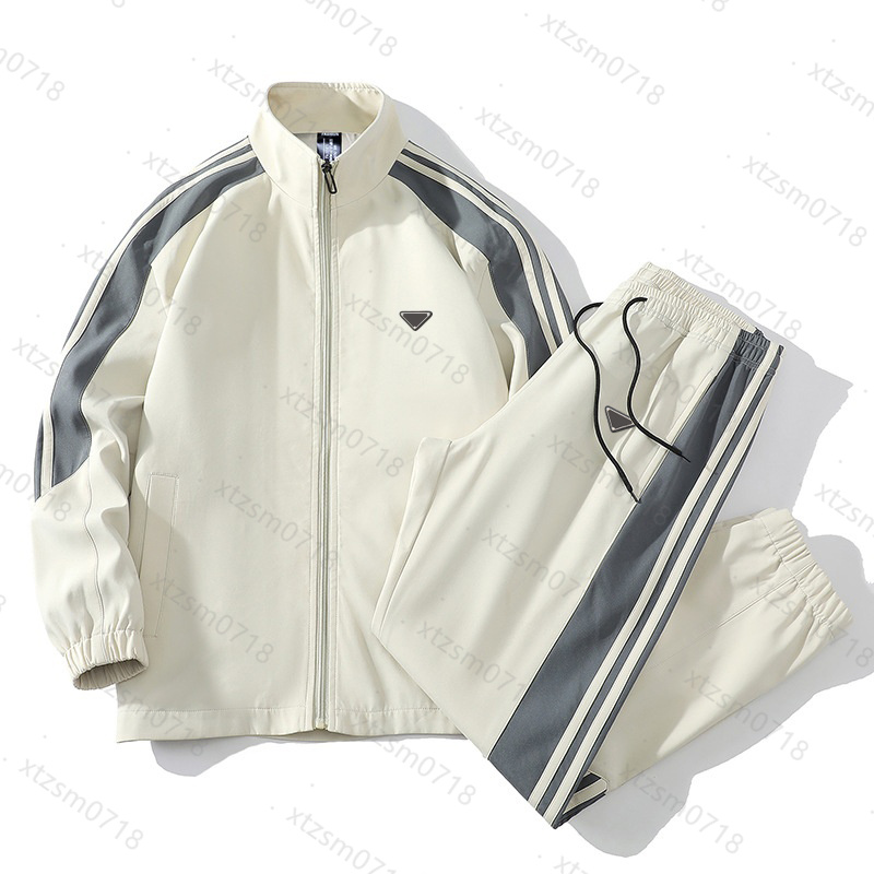 Designers Mens Tracksuits Fashion Brand Men Suit Spring Autumn Womens Two-Piece Sportswear Casual Style Suits