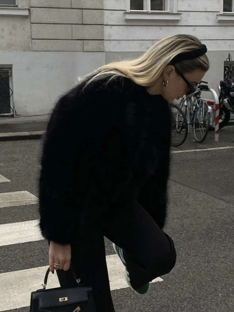 Grey Faux Short Coat Jacket Loose Thickened Warm Plush Outwear Elegant Socialite Trend Winter Women Fur Overcoat Top
