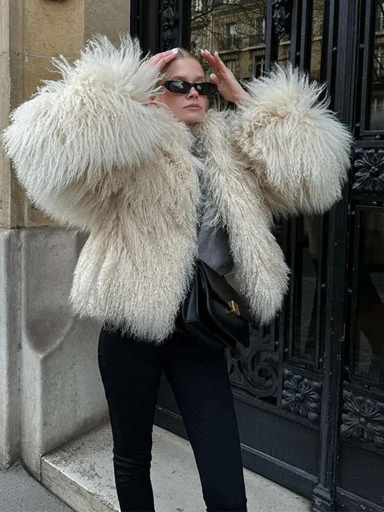 Chic Green Fluffy Faux Fur Thick Coat for Women Fashion Long Sleeve Laple Oversize Jacket 2024 Lady Winter Warm Street Outerwear
