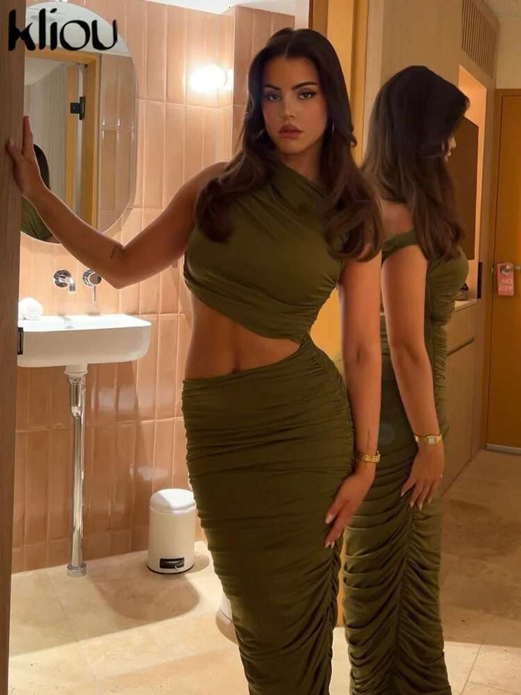 Kliou 2024 Summer New Style Women Temperament Light Ripe Solid Color K24d44759 Pleated Oblique Shoulder Slim Hip Dress
