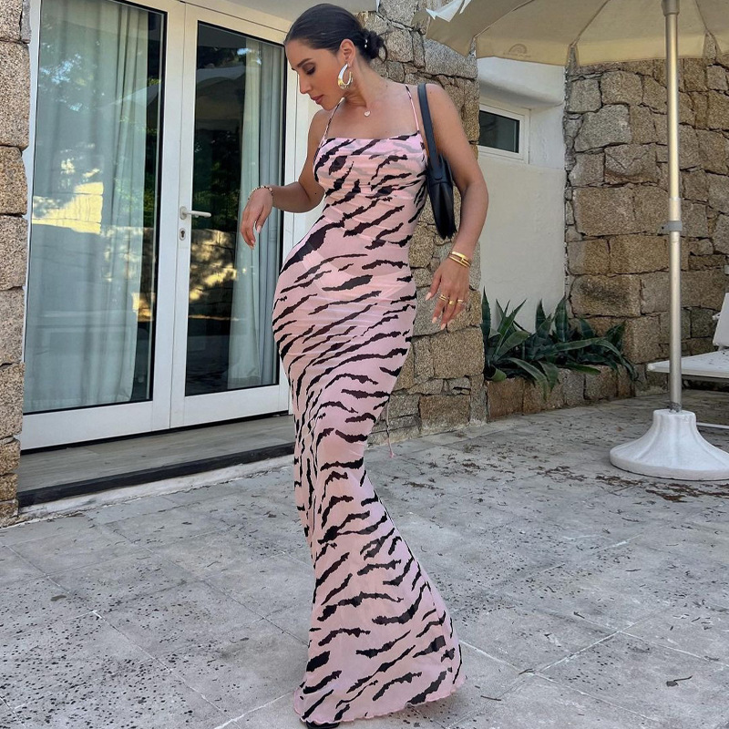 Women's New4 Summer New Product Fashionable And Sexy Bareback Printed Slimming Strap Dress