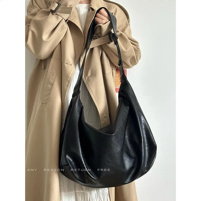 Dumpling Bag for Women 2024 Soft Leather Large Capacity Black Retro High-end Casual Single Shoulder Crossbody Tote Bag 250305