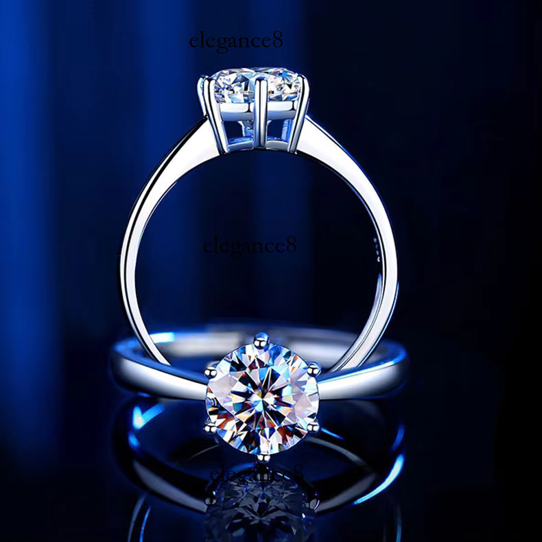 0.6/1ct/2ct Classic D S Pure Sier Six Claw Moissanite Wedding Engagement Ring