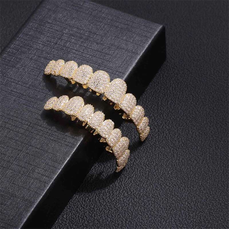 Hip Hop Full CZ Stones Long Teeth Grillz Caps Cubic Zircon Iced Out Micro Pave Top&Bottom Charm Grills For Men Women Jewelry