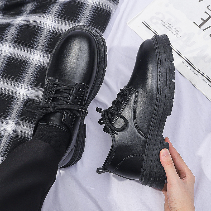 Douchuan Spring And Autumn New Martin Men's English Style Black Short Boots Versatile Casual Low Top Trendy Small Leather Shoes
