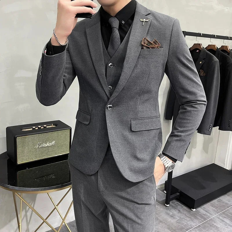 Jacket Vest Pants Highend Boutique Fashion Solid Color Mens Casual Business Suit 3Piece Set Groom Wedding Dress 250224Z