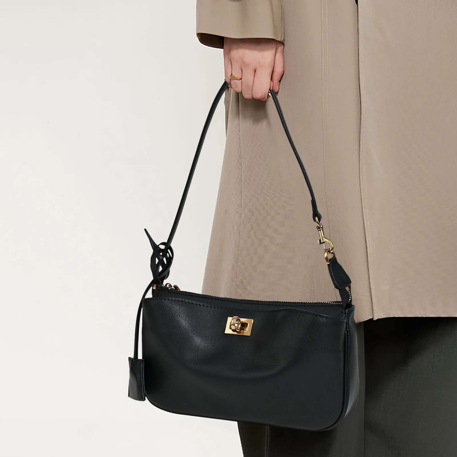 2025 Spring New Brand Rodeo Shoulder Genuine Leather Black Handbags Women Fashion Gold Buckle Underarm Bags