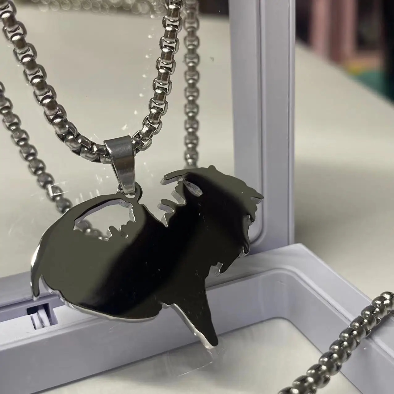 Steel Hip Hop Personality Item Pendant Chain European and American Fashion High Quality Necklace Hoodie Accessories 250228