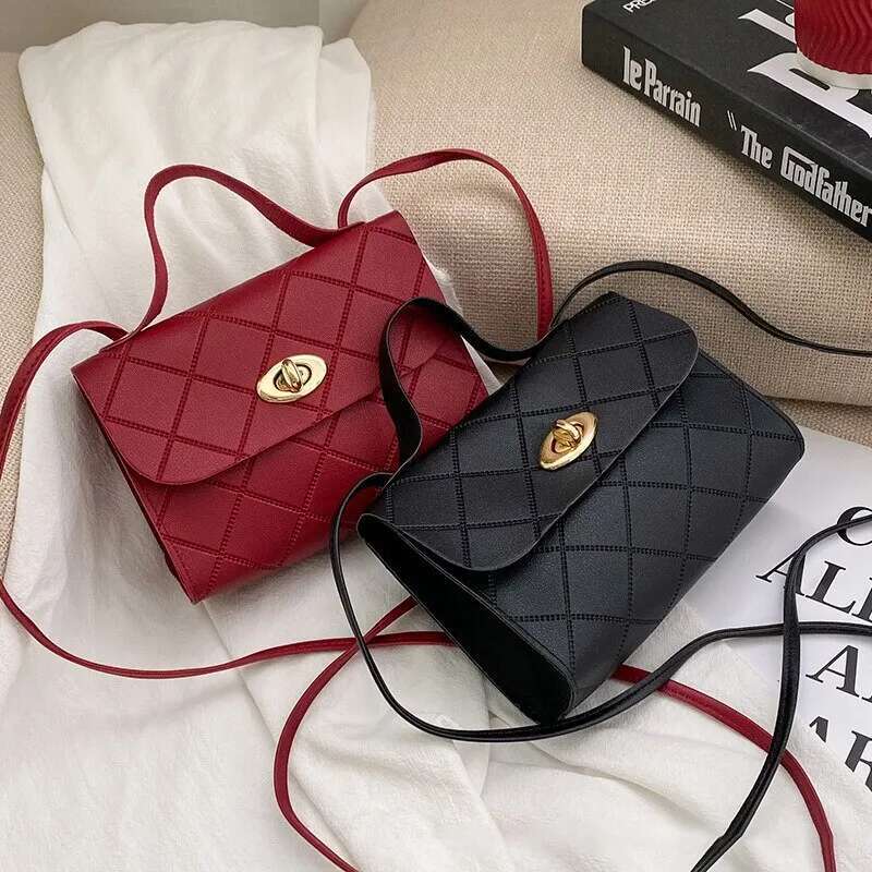Solid Color Multifunctional Women's Handbag Ring Striped Square Women's Small Handbag Fashionable Round Lock Trendy Shoulder Bag