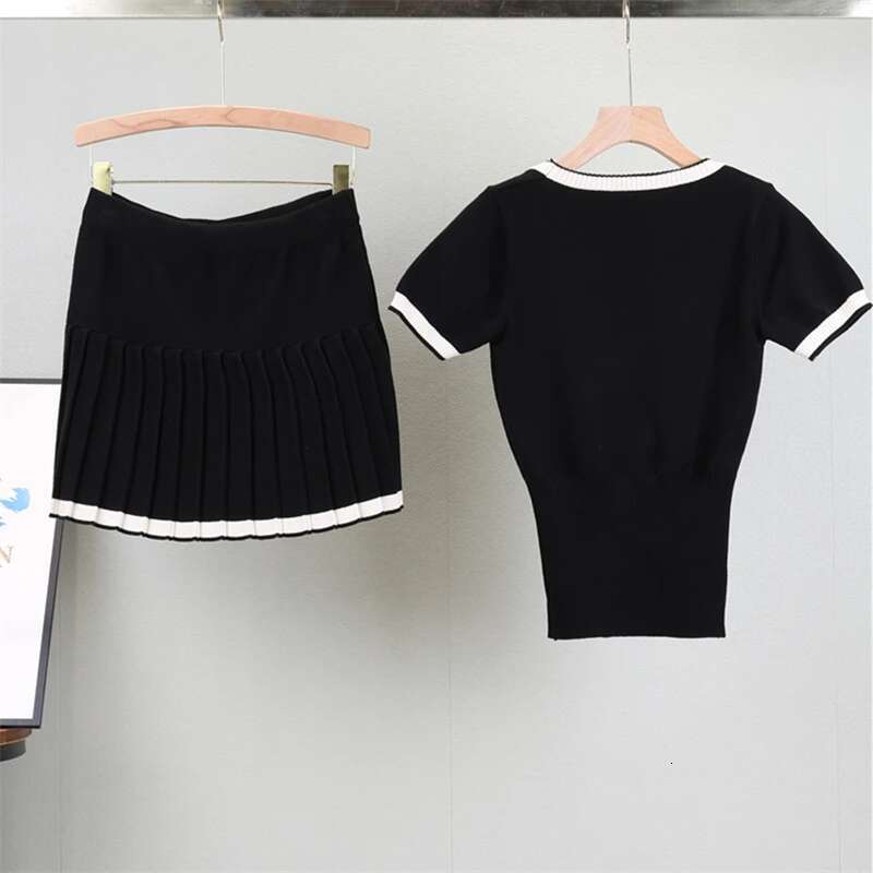2025 Summer New Women's Fashion Elegant Versatile Knitted Short Sleeve Top+Mini Skirt 2-piece Set Designer Trend5