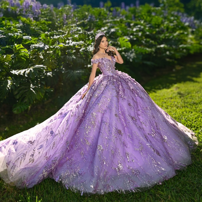 Lavender Shiny Quinceanera Dresses Ball Gown Off Shoulder Applique Lace Beads Tull Corset Sweet 16 Dress Vestidos 15 De Anos