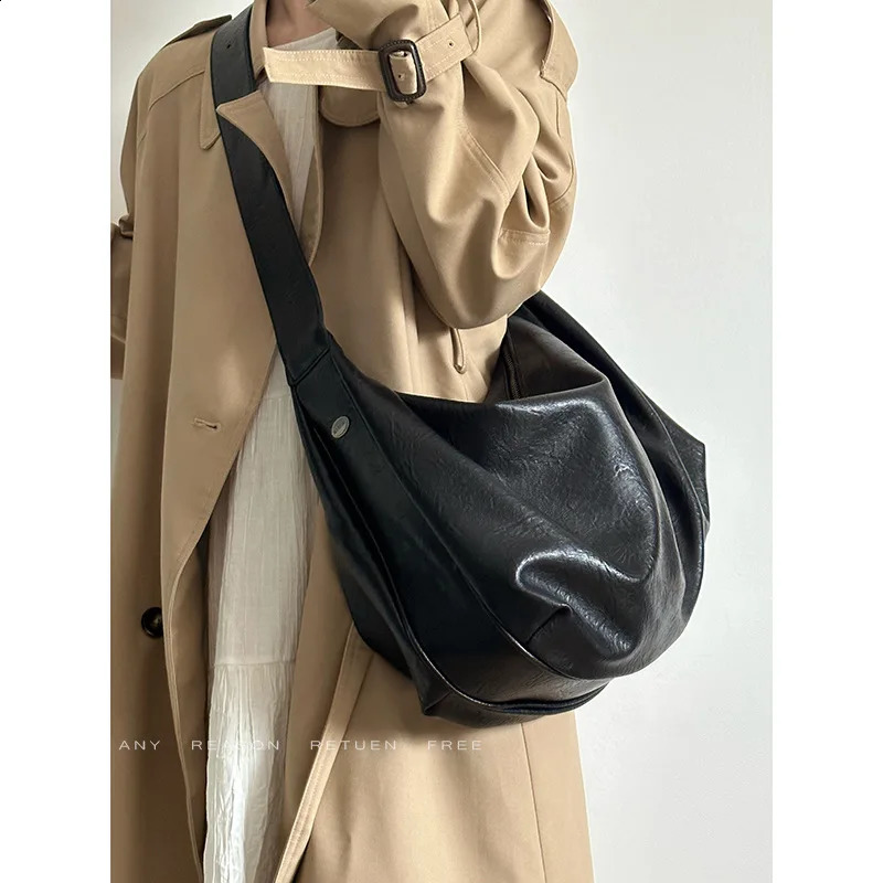 Dumpling Bag for Women 2024 Soft Leather Large Capacity Black Retro High-end Casual Single Shoulder Crossbody Tote Bag 250305