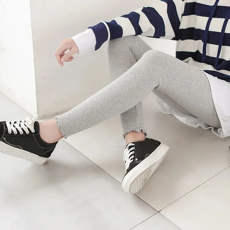 Spring Womens Leggings Cotton Ripped Sport Leggin Clothing For Ladies Korean Skinny Solid Pants Drop 250225
