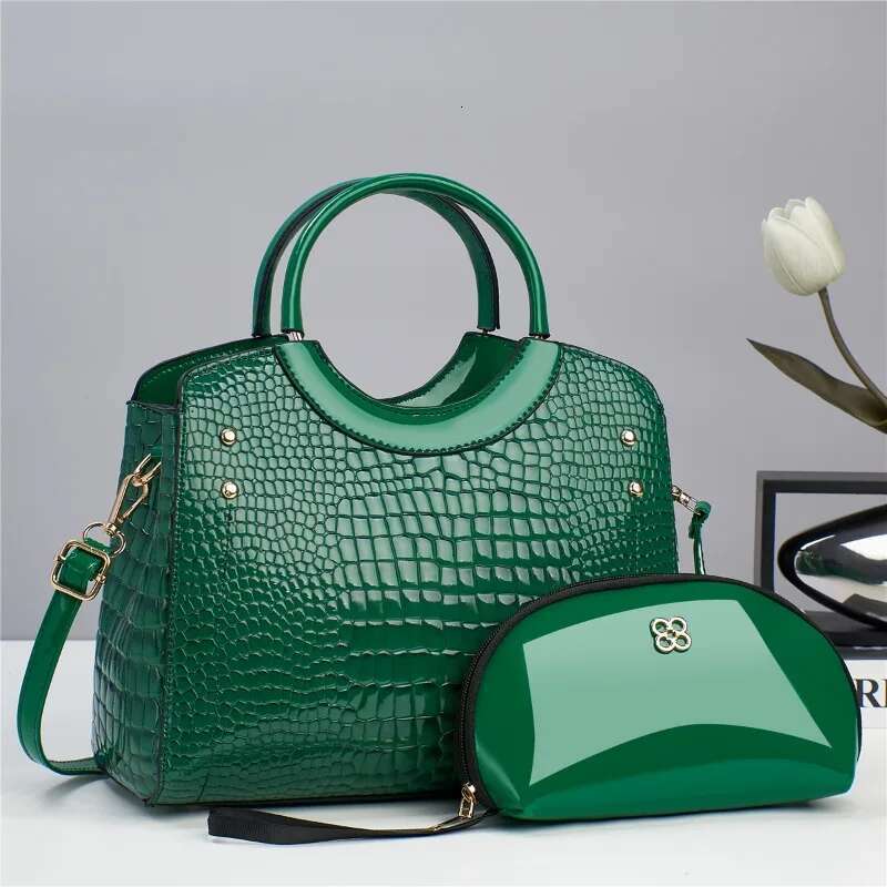 Female New Womens Purses designer handbags women Handbags Big Capacity Shoulder Bags Fashion Versatile Tote Classic Shopping Bag
