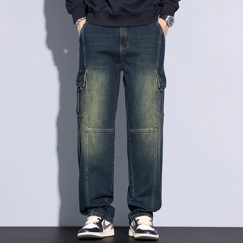 Mens 97% Cotton Straight Cargo Jeans Trendy Multi-pocket Nostalgic Loose Trousers Mens American Vintage Fashion Denim Pants 250226