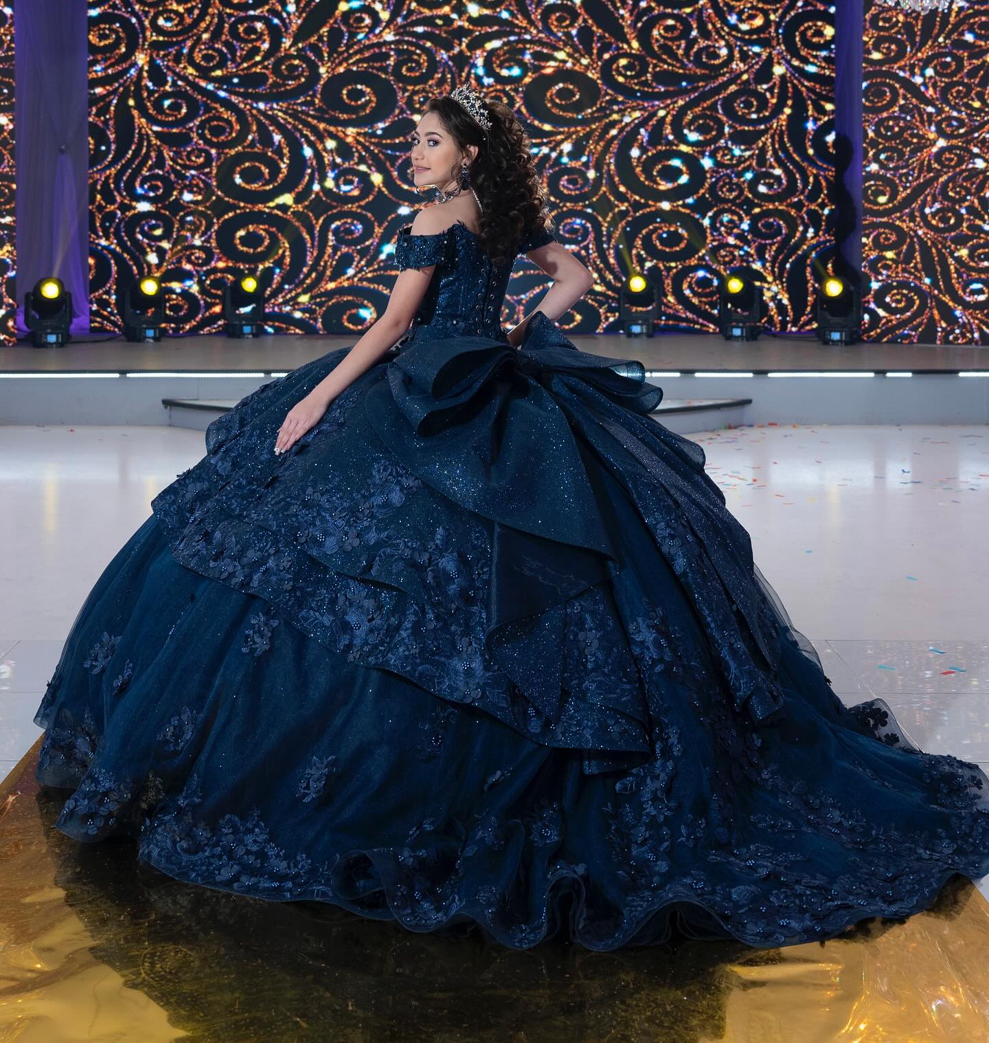 Dark Navy Quinceanera Dresses Off Shoulder Princess Prom Boutique Ball Gown Lace Appliques Beaded Bow Back Corset Sweet 16 Dress 2025