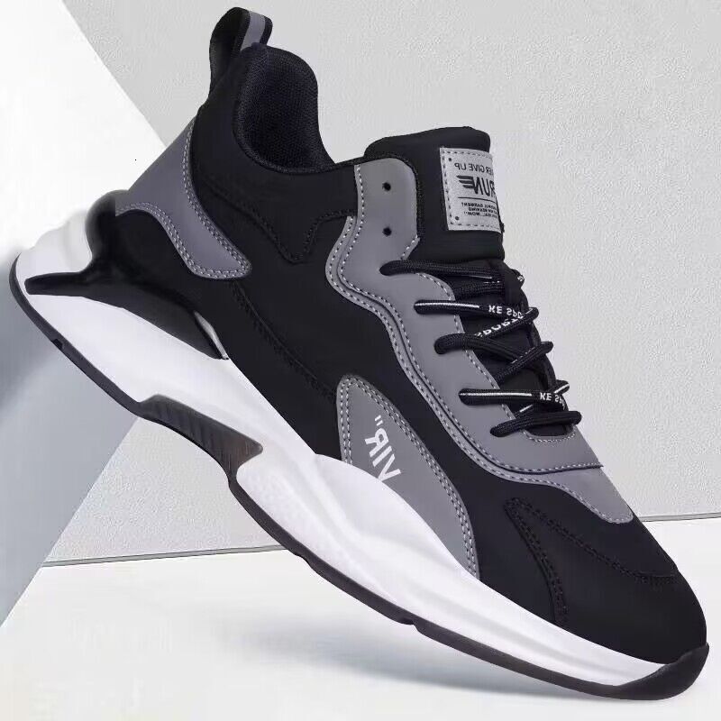 Men's Summer New Breathable Leather Men's Sports Korean Version Versatile White Interior Height Increasing Dad Trendy Shoes