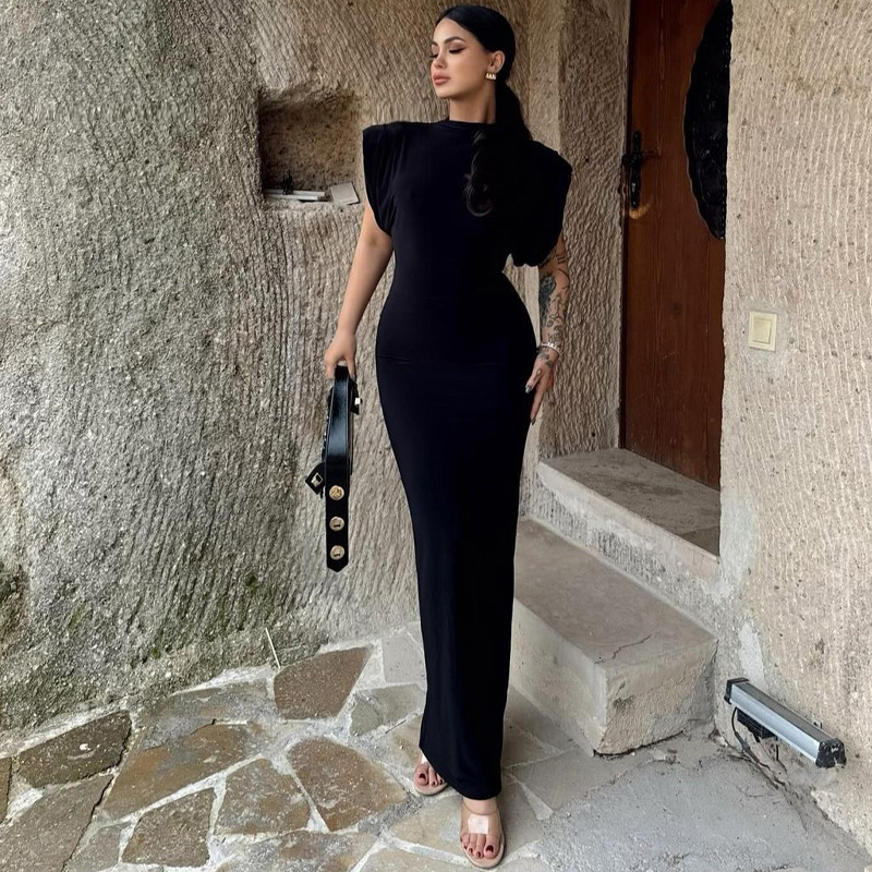 Women's Clothing New4 Summer New Product Fashionable Temperament Back Slit Sleeveless Round Neck Dress