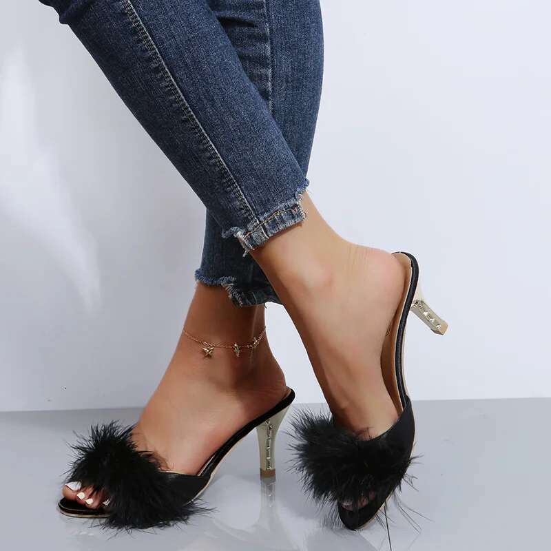 Summer 2025 New Style Fashionable Comfortable Elegant Casual Versatile Furry Sandals and Sexy High-heeled Slippers