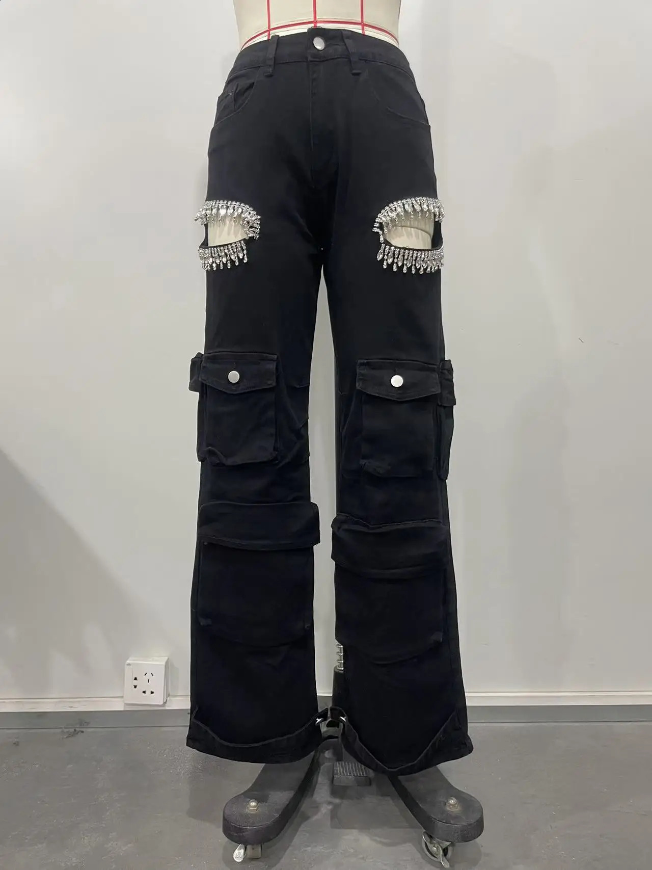 Shiny Rhinestone Multi Pockets Jeans Cargo Pants Sexy Women Elegant Hollow Out Diamonds Denim Straight Trousers 250224