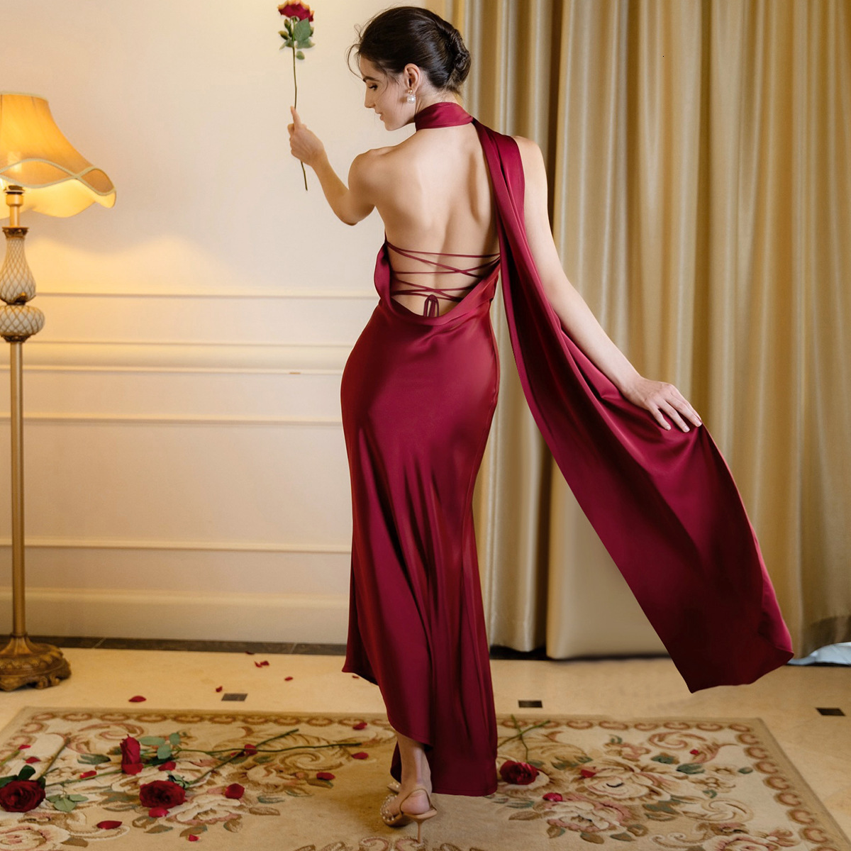 Hot Selling Women's Clothing New5 Spring/Summer New Product Fashionable And Sexy Backless Lace Up Neck Hanging Ribbon Dress