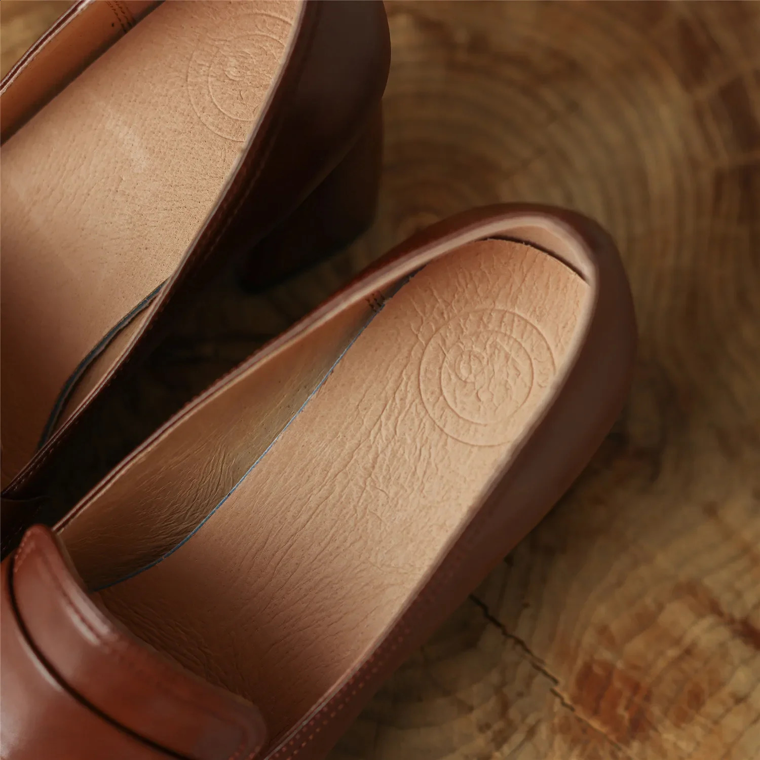Sheepskin Women Shoes Spring Thick High Heels Pigskin Insole and Lining Ladies Office Dress Shoes Plus Size 41 42 250228