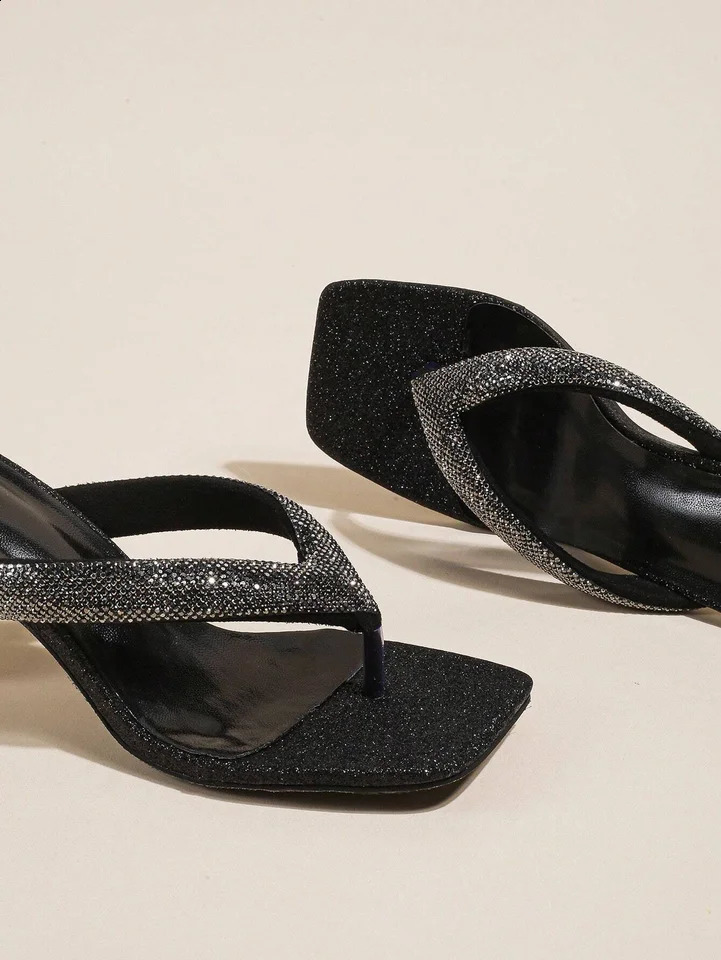 Summer brown rhinestone flip flops womens clip toe sandals for outdoor wear beach shoes dance shoes wedding crystal heels 250218