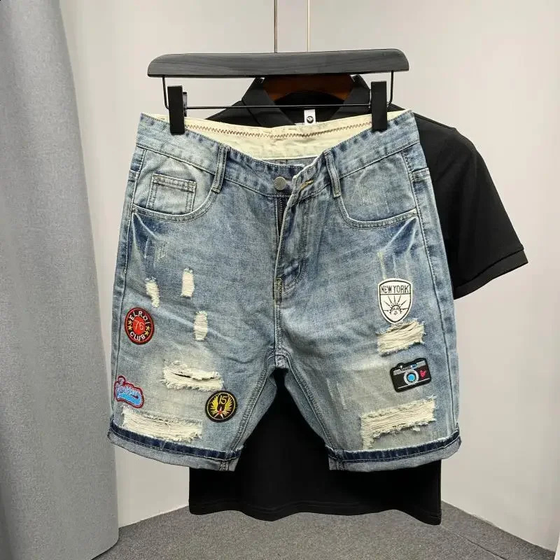 Mens Short Jeans Pants with Text Graphic in Original Male Denim Shorts er Xxxl Thin Trend 2024 Y2k Fashion Buttons Xl 250228