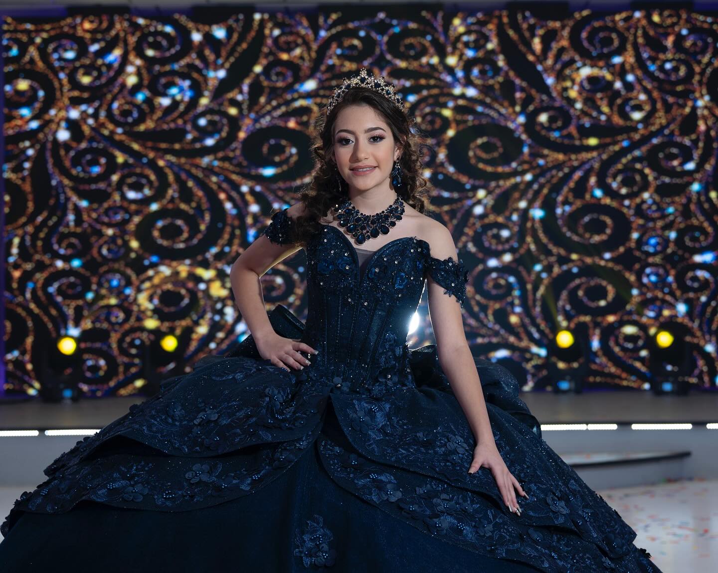 Dark Navy Quinceanera Dresses Off Shoulder Princess Prom Boutique Ball Gown Lace Appliques Beaded Bow Back Corset Sweet 16 Dress 2025