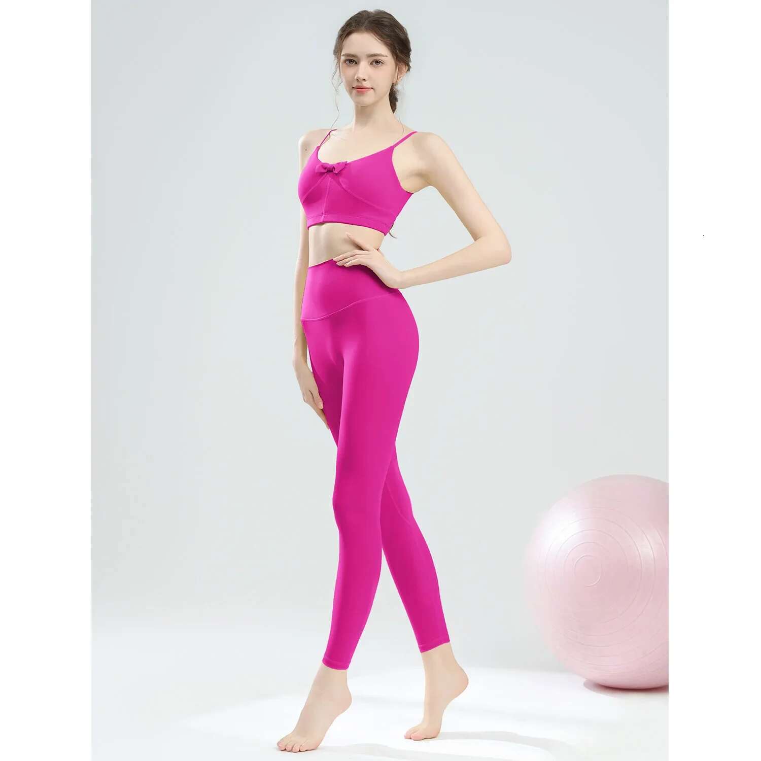 Of Women's High-Strength Shock-Absorbing Bow Vest Sports Underwear, High Waisted Running And Fiess Pants Set