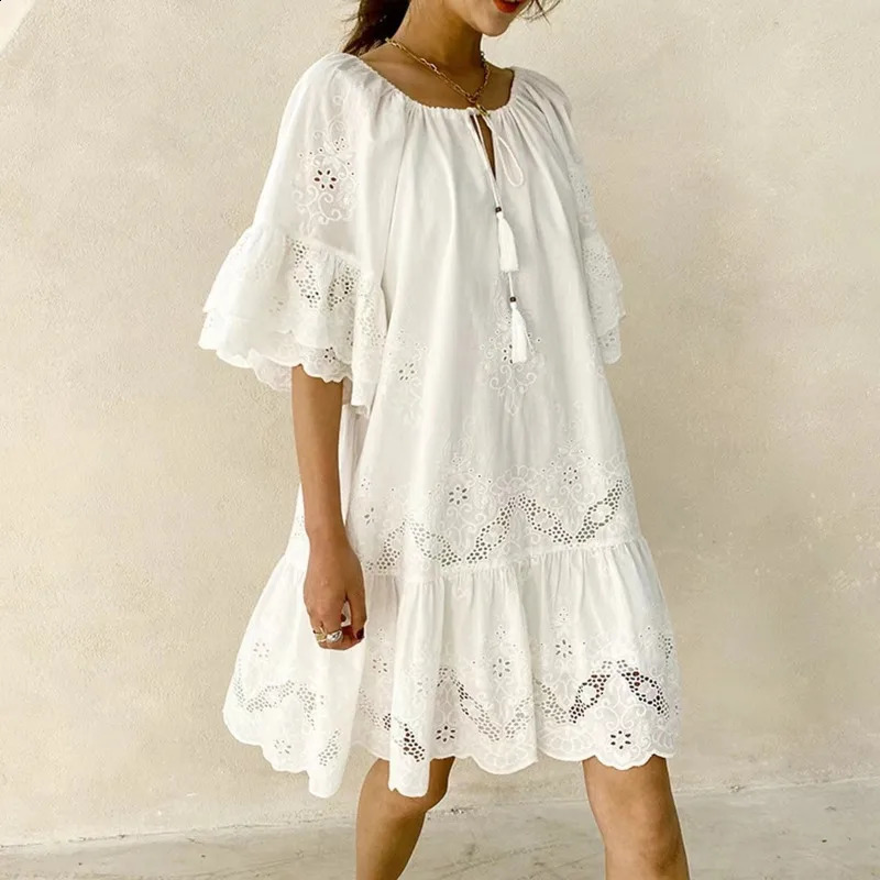 2024 Spring Summer Short Dress Solid Color Cotton Loose Waist White Lace Pullover Vacation Style 250227Z