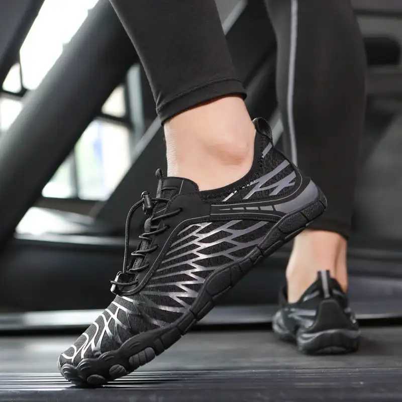 Wen Men Grounding Allround Barefoot New Water Upstream Hike Footwear Waterproof Match Couples Hot Shoes Z250301