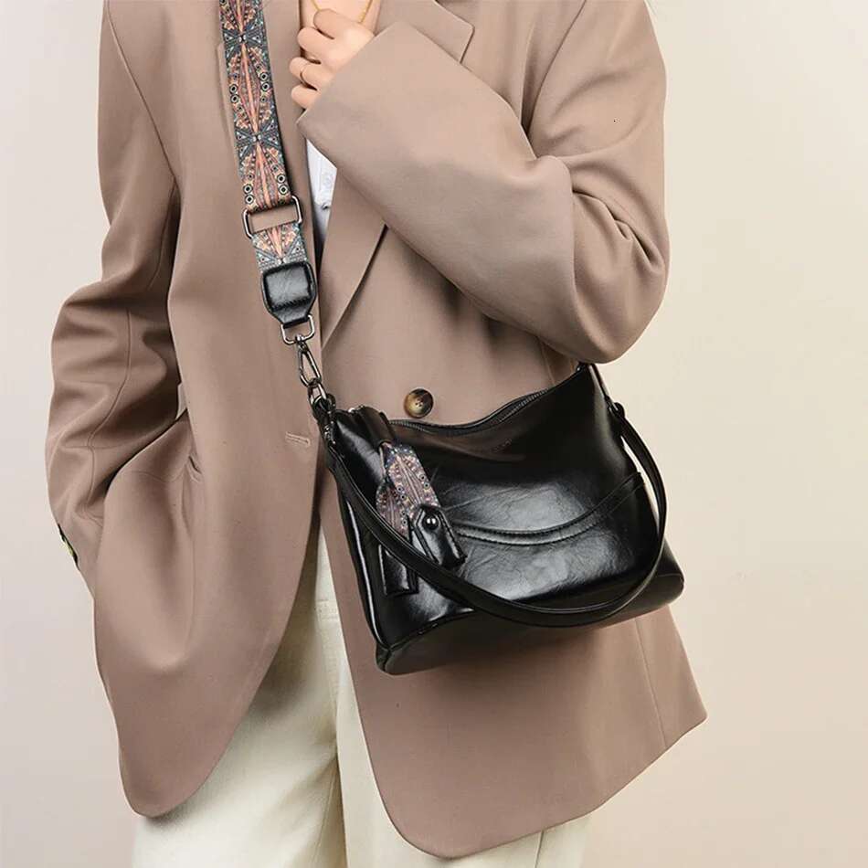 Designer Shoulder High-Quality Leather Women Bags 2025 Fashion Ladies Handbags Crossbody Messenger Bag Sac