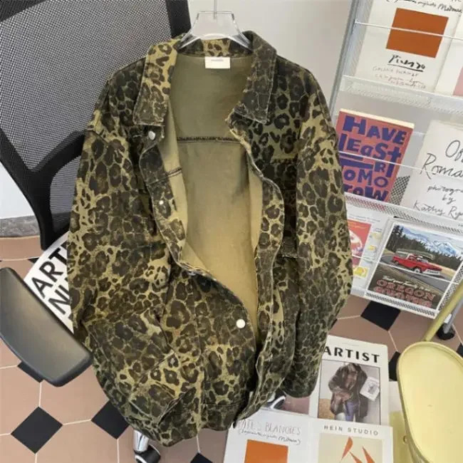 Trendy Leopard Slipsdenim Jacket For Men And Women Casual Loose-Fit Hip Hop Style Niche Heavy Duty Distressed Jacket 250228