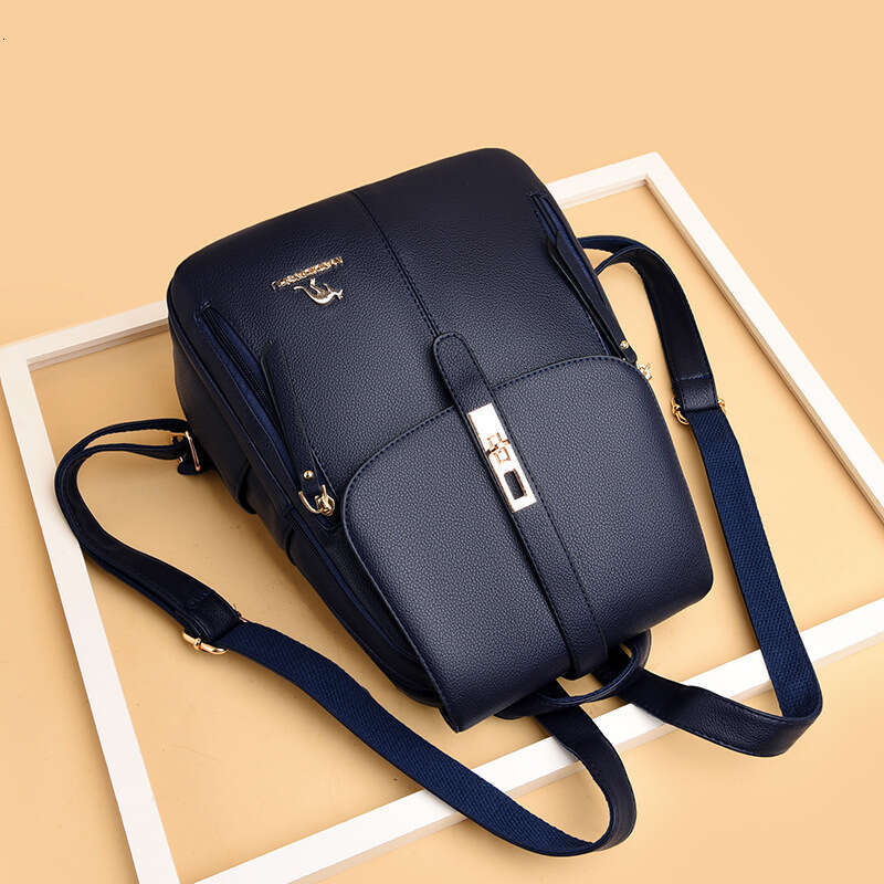 2025 New Casual for Women Korean Edition Fashion Women's Backpack Commuter Simple Black Large Capacity Bag